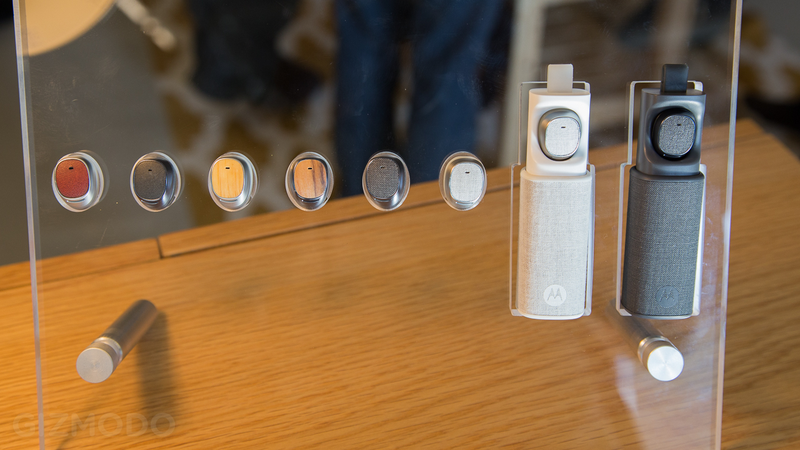 Illustration for article titled Moto Hint Review: The First Bluetooth Headset I Wasn't Ashamed to Wear